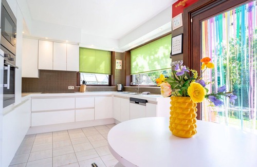 Bredene Villa | Preciosa casa de vacaciones privada con WIFI, A/C, TV, terraza y mascotas permitida