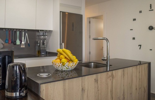 Polop Villa | Maravillosa casa de vacaciones privada para 6 personas con A/C, piscina privada, WIFI, TV y patio
