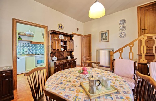 Bucine Villa | Casa de vacaciones privada con WIFI, piscina privada, TV, balcón, vista panorámica, aparcamiento