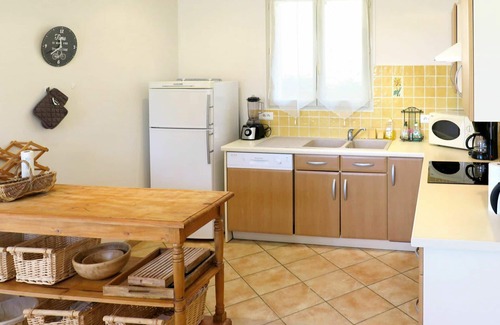 Andressac Casa | Casa de vacaciones privada con piscina privada, WIFI, TV, patio, vista panorámica, aparcamiento