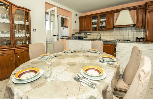 Stankovci Casa | Estupenda casa de vacaciones privada con piscina privada, A/C, WIFI, TV, patio, vista panorámica