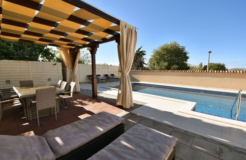 Stankovci Casa | Estupenda casa de vacaciones privada con piscina privada, A/C, WIFI, TV, patio, vista panorámica