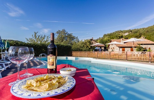 Palazzuolo sul Senio Villa | Casa de vacaciones privada con WIFI, jacuzzi, piscina privada, TV, vista panorámica, aparcamiento