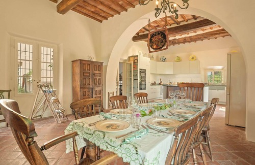 Palaia Villa | Casa de vacaciones privada con piscina privada, WIFI, A/C, TV, patio, vista panorámica