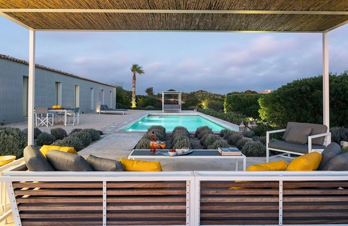 Ragusa Villa | Casa de vacaciones privada con A/C, WIFI, piscina privada, TV, patio, vista panorámica