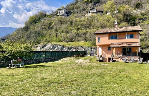 Prati Meriggi Villa | Maravillosa casa de vacaciones privada para 7 personas con WIFI, A/C y terraza