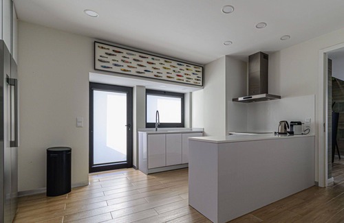 Melres Villa | Casa de vacaciones privada con WIFI, A/C, piscina privada, TV, terraza, vista panorámica