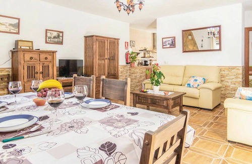 Cabra Villa | Casa de vacaciones privada con WIFI, piscina privada, A/C, bañera de hidromasaje, TV, terraza