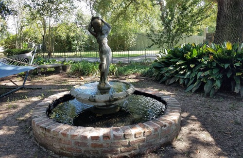 Breaux Bridge Condominio | Side House en Bayou Tech