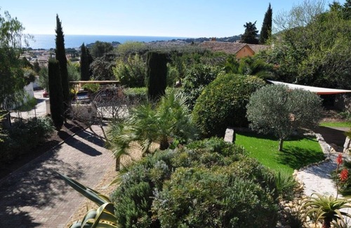 Carqueiranne Villa | Hermosa vista al mar provenzal, jardín 1500 m2 de spa, 2-5 Pers