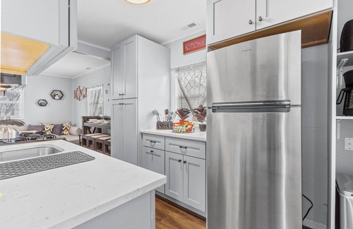 St. Louis Casa | Beautiful, Quaint 2 Bedroom Home