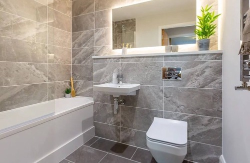 Inchicore Apartamento | Beautiful Queen Room 15mins to CityCentre