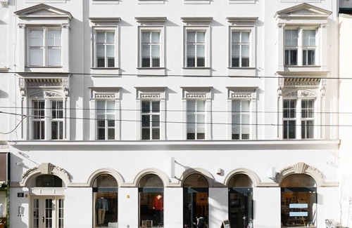 Neubau Apartamento | apartamento hermoso, tranquilo, diseñado por arquitectos cerca del centro