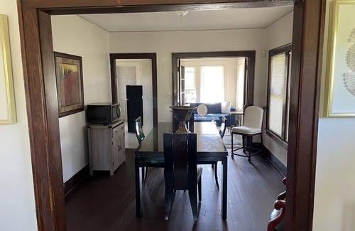 New Center Detroit Casa | Beautiful quiet Property 5 min from Downtown area