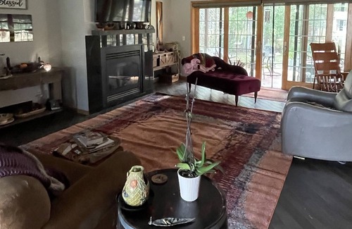 Babbitt Casa | BEAUTIFUL RAMBLER. SAUNA.