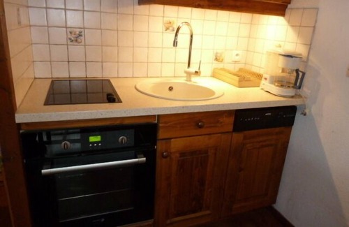 Bourg-Saint-Maurice Apartamento | Hermoso apartamento renovado de 7 personas en residencia con piscina de verano.
