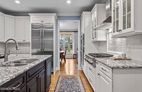 Pinehurst Casa | Beautiful recently constructed luxury home located 1 mile from Pinehurst #2.