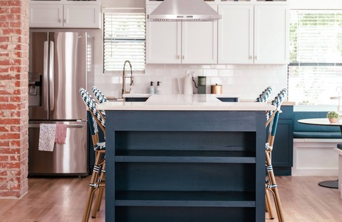 Lincoln Terrace Condominio | Beautiful remodeled historical home in safe neighborhood downtown.