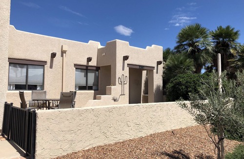 Las Campanas Casa | Beautiful remodeled house in Las Capanas neighborhood.