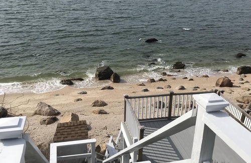 Greenport West Casa | Hermosa casa renovada frente al mar