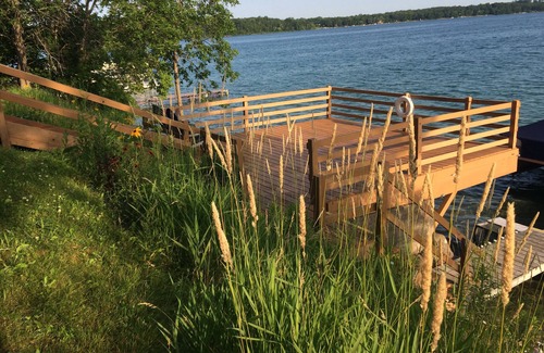 Battle Lake Casa | Hermosa, renovada casa del lago en el prístino lago Eagle, Otter Tail County MN!