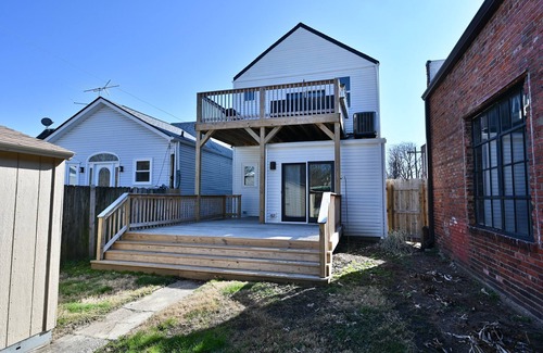 Germantown Casa | Beautiful Renovated 3-bedroom house with WiFi and AC in lovely Louisville