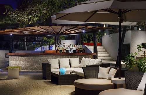 Área de Playacar Fase I Complejo | Beautiful resort room on the beach!