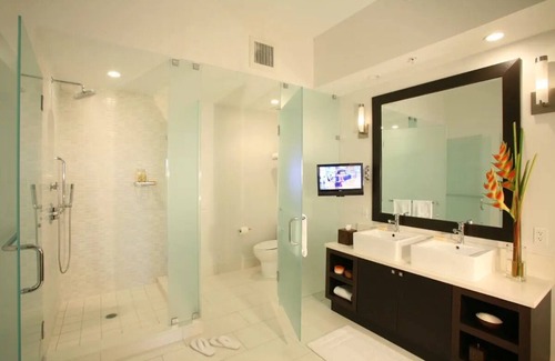 Doral Complejo | Beautiful Resort in Miami for One Week!