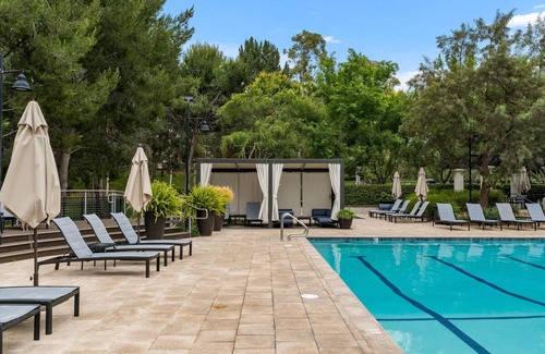 Quail Hill Condominio | Hermoso Resort-Like 3 dormitorios / 3 baños Irvine Quail Hill Condo!
