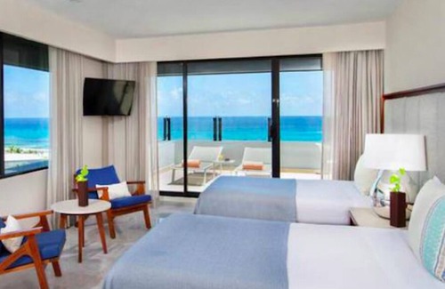 La Isla Complejo | Beautiful resort vacation studio suite