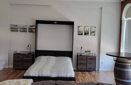 Fort Madison Apartamento | Beautiful Riverview Apt Located in Downtown Fort Madison