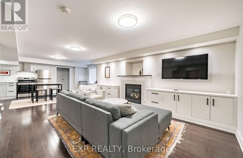 Ajax Casa | Beautiful Room for Long term stay