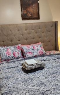 Lower Vailsburg Casa | Beautiful Room king