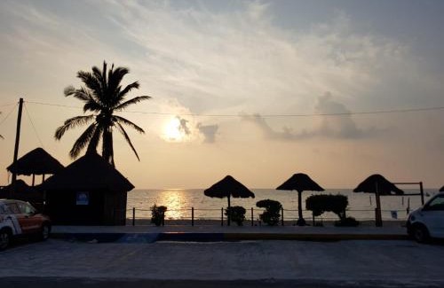 Puerto Juárez Casa | Beautiful Rooms at playa Blanca