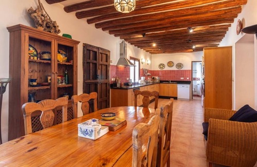 Cozvijar Cabaña | Casa rural preciosa con piscina y barbacoa