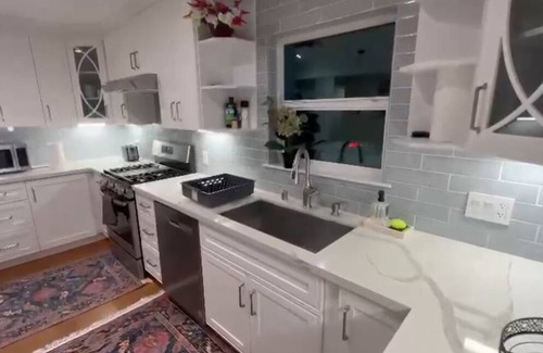 Walnut Creek Casa | Beautiful safe family oriented quite and relaxing house with all Ammunities.