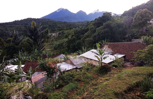 Pamijahan Villa | Beautiful Sanctuary, un verdadero hogar lejos, ubicado junto al Parque Nacional.