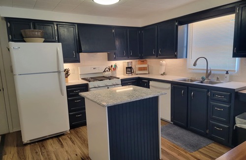 Lake City Cabaña | Beautiful Sandy Lake Missaukee Access...walk out front door to beach