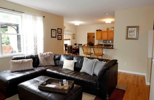 Malta Casa | Beautiful Saratoga Springs home. Located near Saratoga Racetrack.