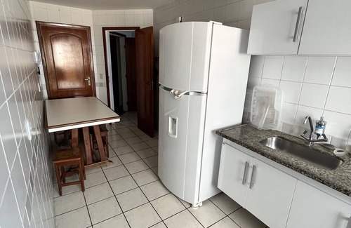 Guarapari Apartamento | Beautiful sea-front apartment with 3 bedrooms and 2 parking spaces