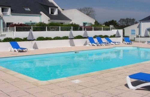 Locmaria Casa | Preciosas vistas al mar, piscina climatizada, 300m de la playa.