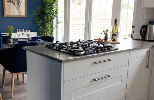 Wrafton Casa | Beautiful seaside retreat close to North Devon's white sandy beaches!