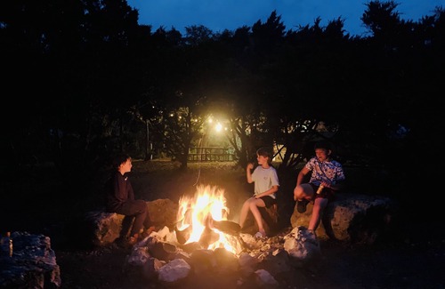 Rio Frio Cabina | Beautiful Secluded Cabin in the Woods - Second Wind Ranch