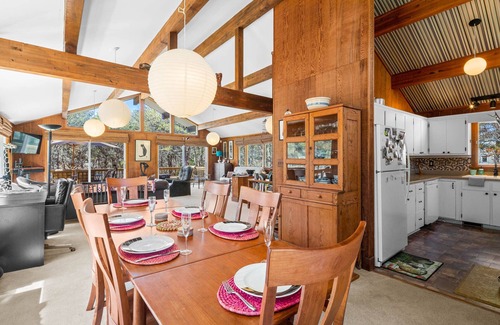 Truro Casa | Beautiful Secluded North Truro Home with Private Beach Access and Parking