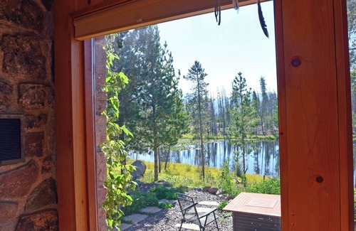 Grand Lake Cabina | Beautiful secluded setting on one acre that borders RMNP.