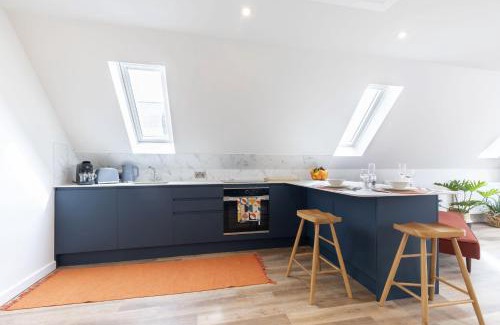 Mangotsfield Casa | Beautiful Self Contained Loft Studio Home in Rural Toddington
