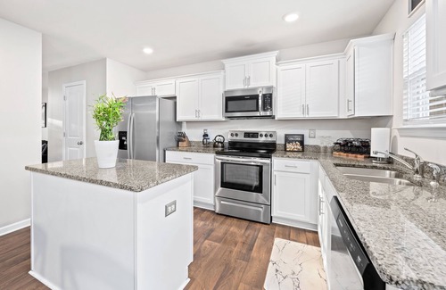 Pendleton Casa | Serene Modern Style Home in Pendleton-Clemson South Carolina