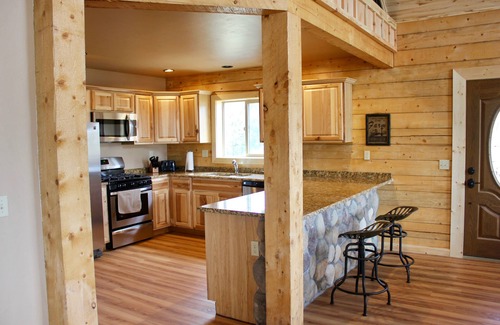 Tierra Del Oro Cabina | Hermoso y sereno nuevo Log Cabin Lodge