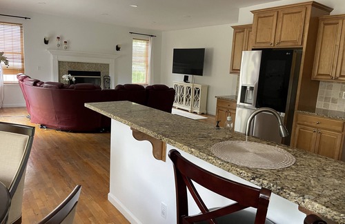 Carmel Casa | Beautiful Single Family Home 4 Bed 2.5 Bath