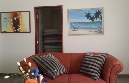 Sao Roque Casa | beautiful place and super well located, almost next to shopping Catarina in condo